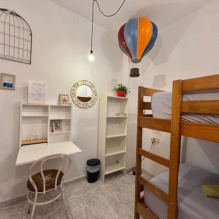 Habitacion En Calle Molino Malaga Zewnętrze zdjęcie