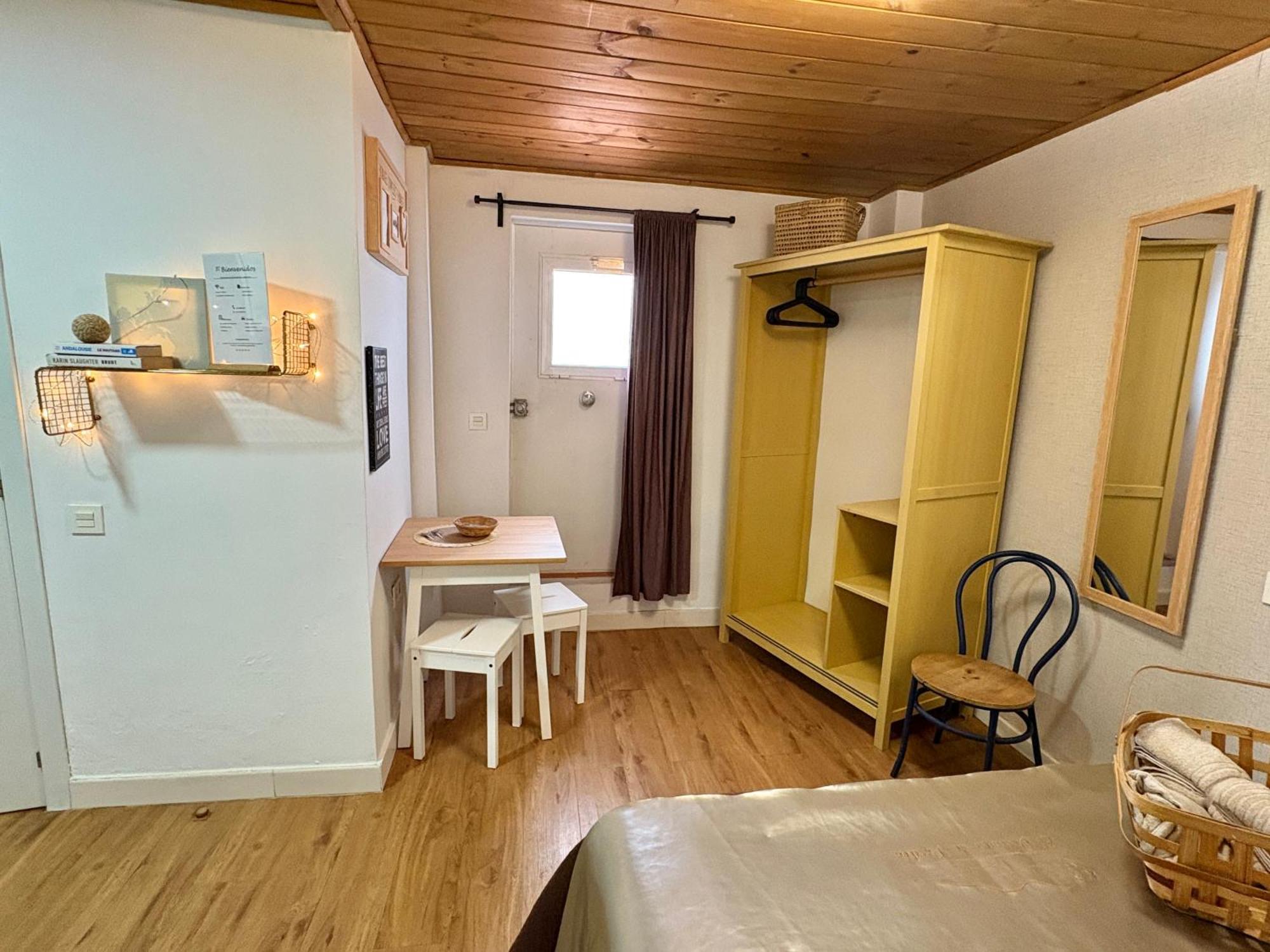 Habitacion En Calle Molino Malaga Zewnętrze zdjęcie